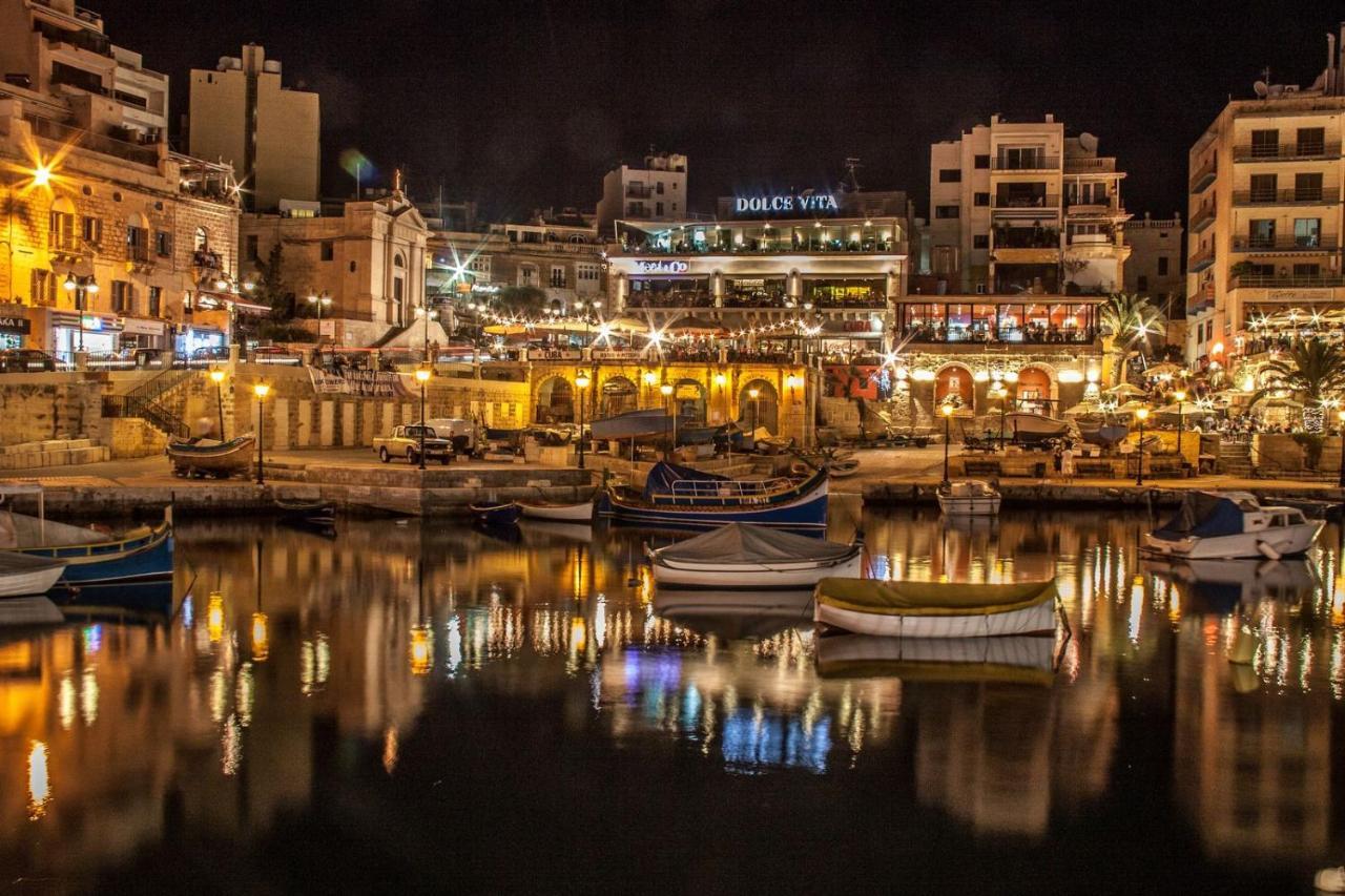 Modern Family Holiday Retreat In Gzira Сліма Екстер'єр фото